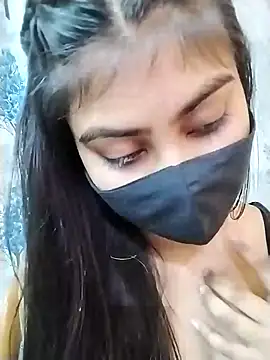 Frooty_11's cam snapshot