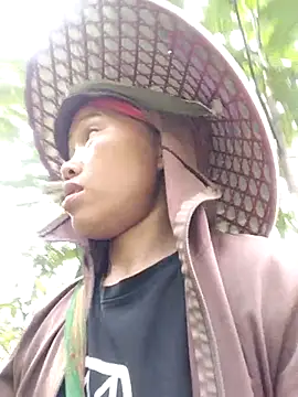 PhamPm70's cam snapshot