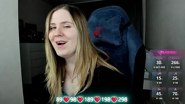 Olivia_Munk's cam snapshot