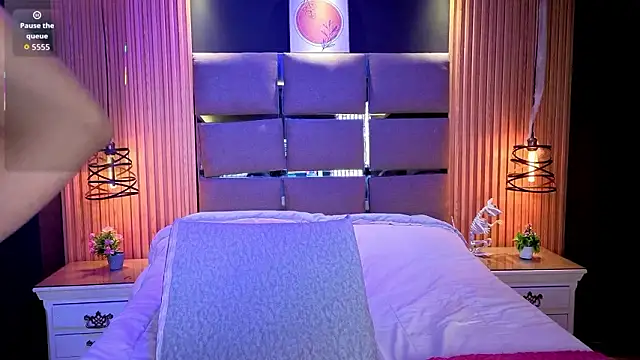 AlanaWalker9 live sex cam