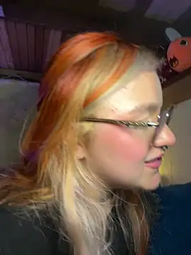 Sophia_Weest99 live sex cam