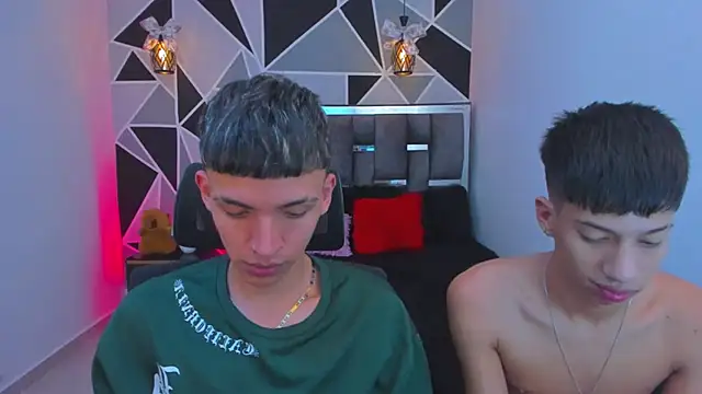 Juan_Nd_Steven's cam snapshot