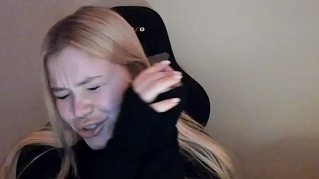 Lulu_Di live sex cam