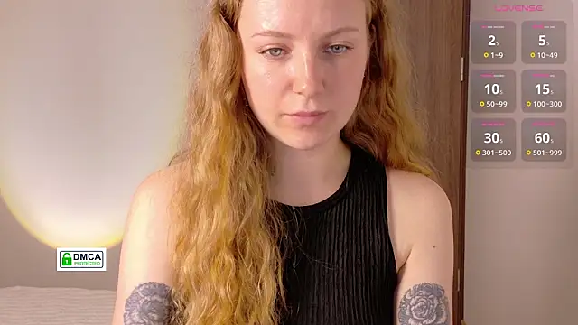 RedFires live sex cam