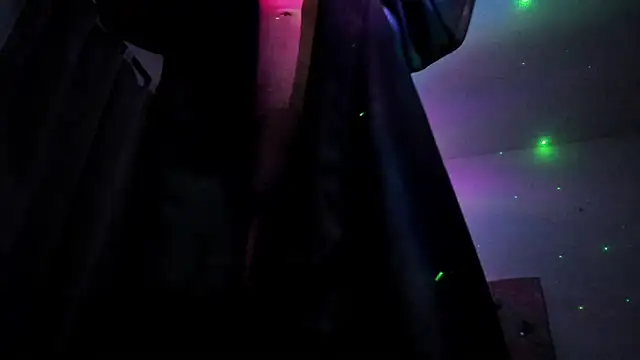 KatalinaMillan live sex cam