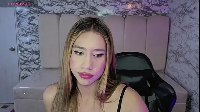 Evy_Luxx_v live sex cam