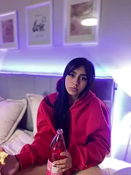 scarlett_pinkk1's cam snapshot