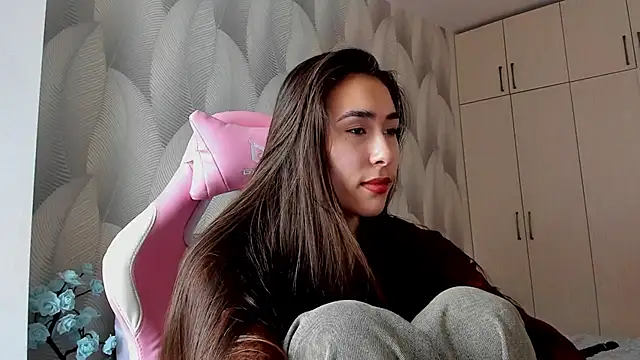 Bambiii_bby's cam snapshot