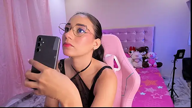 LucianaCarter's cam snapshot