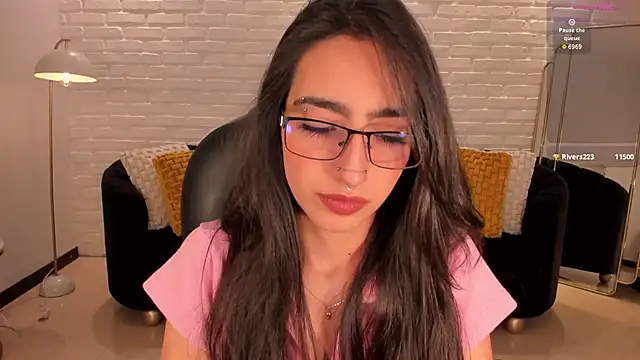 LarisaSmirnov's cam snapshot