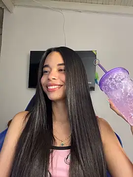 Milleradhara24's cam snapshot