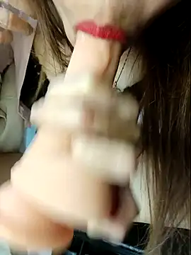 Puka_cute234's cam snapshot