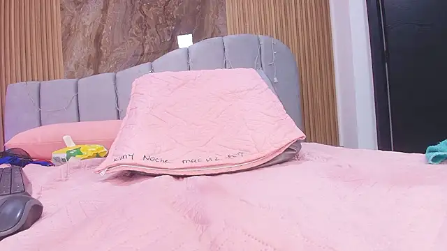 arletmss's cam snapshot