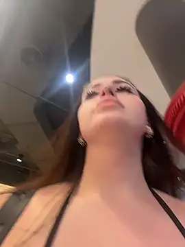 KiraSunshine live sex cam