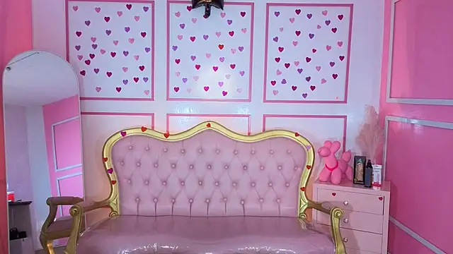 tamara_brown_t's cam snapshot