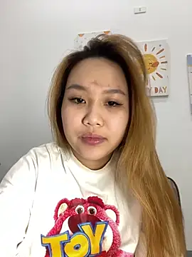 Almira6868's cam snapshot