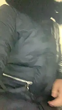 zhizhinaigai's cam snapshot