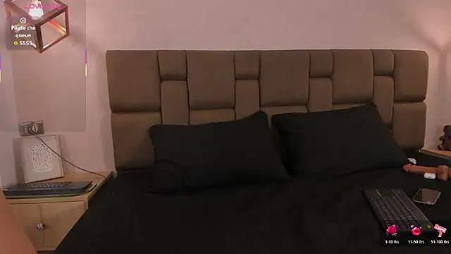 Julieth_Rojas's cam snapshot