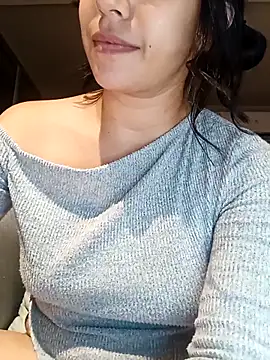 Sara-215's cam snapshot