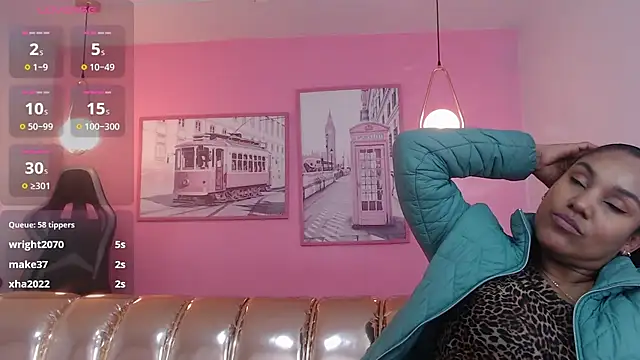 kamala_a's cam snapshot