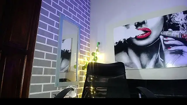 Kityy_cum18's cam snapshot