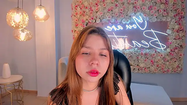 TiffannySins's cam snapshot