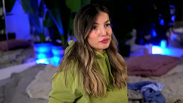 KellyMathews's cam snapshot