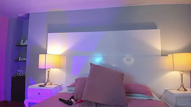 Thecrazyadams_'s cam snapshot