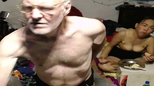 1CuteAndSexy69 live sex cam