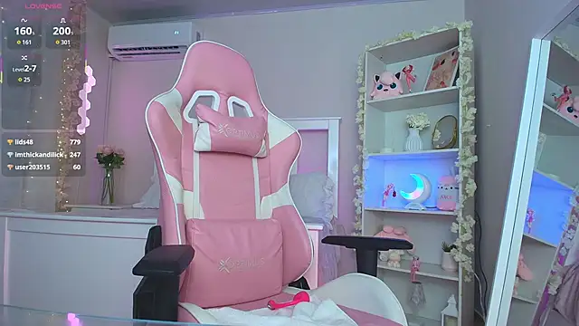 ely_cherry18 live sex cam