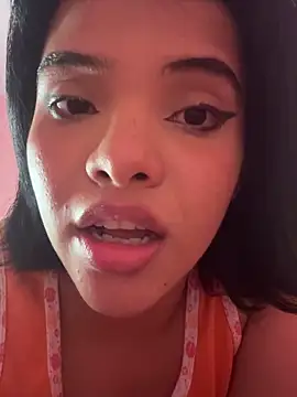 Ada_siennaa live sex cam