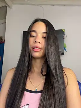 Milleradhara24 live sex cam