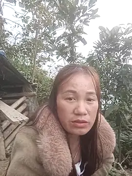 cutebobi's cam snapshot