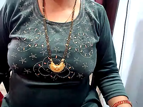 Nagma_housewife's cam snapshot