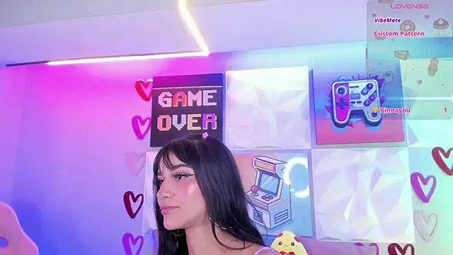 LindaWz_'s cam snapshot