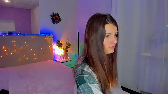 Laura_Leee's cam snapshot