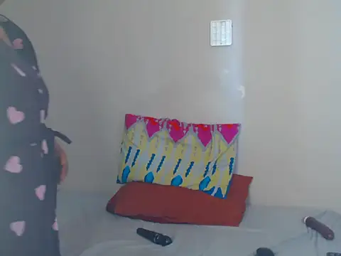 SexyLips86's cam snapshot