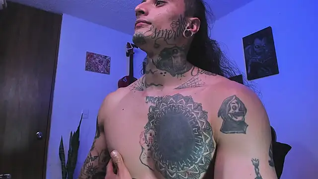 Ryuk_it live sex cam