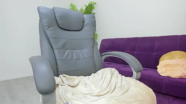 Arya_Anna's cam snapshot