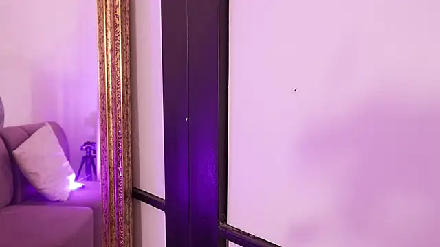 AlliceRosero's cam snapshot