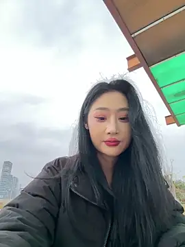 so-linger live sex cam