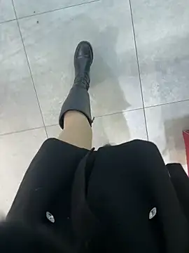 yimisun01 live sex cam