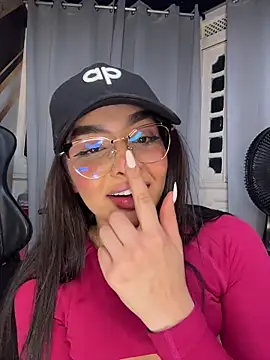 jenn_fit's cam snapshot