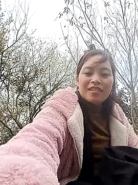 Alice-567's cam snapshot