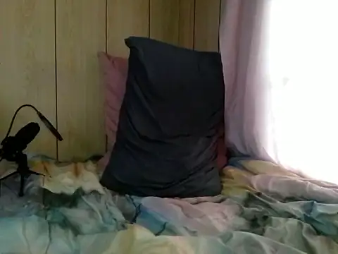 MrHungHunk's cam snapshot