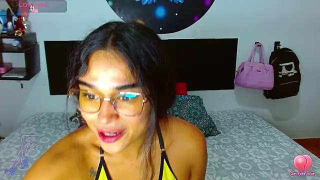 Ana_Riderr's cam snapshot