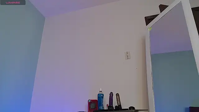 megan_lover's cam snapshot