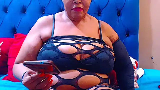 ebonycandy10's cam snapshot