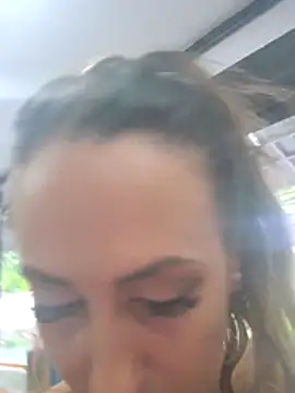 Bella-Grace's cam snapshot