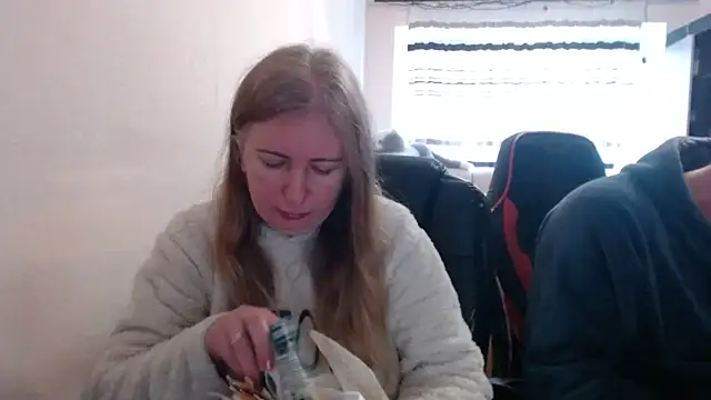 PeterAndJen's cam snapshot